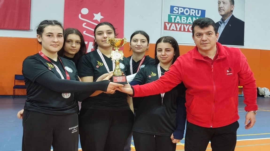 2024 - 2025 Okul Sporları Gençler A Kız Badminton